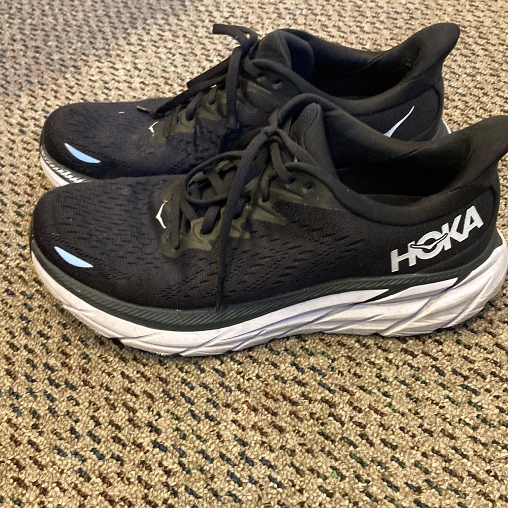 Hold Clifton 8 size 9.5